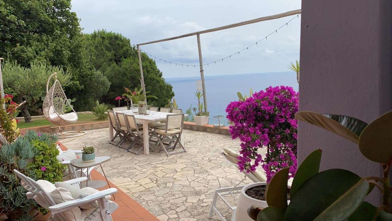 La Bouganvilla Charme & Relax Vista Mare Finale Ligure Exterior foto